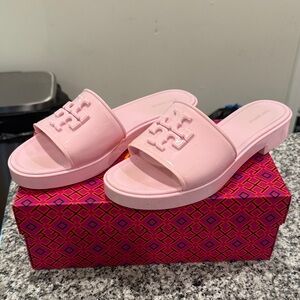 Tory Burch Eleanor Slides in “Petunia”